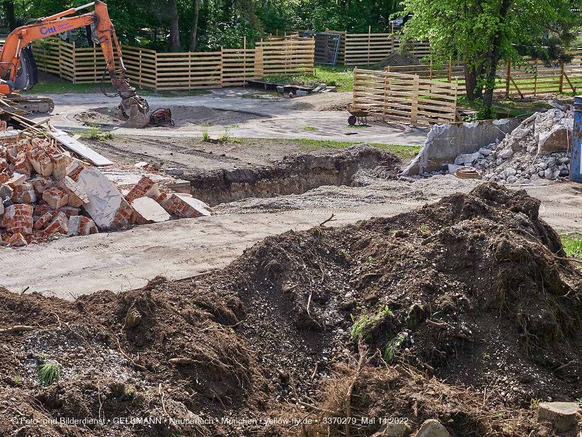 14.05.2022 - Baustelle am Haus für Kinder in Neuperlach